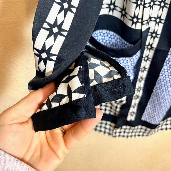 Armani Exchange Mini Dress Womens Size 2 Navy Blue Long Sleeve Geometric - Picture 3 of 12